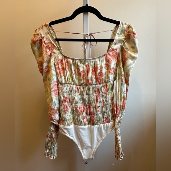 NWT FP Intimately Smock It To Me Floral Smocked Long Sleeve Bodysuit Tea Combo - Picture 4 of 7
